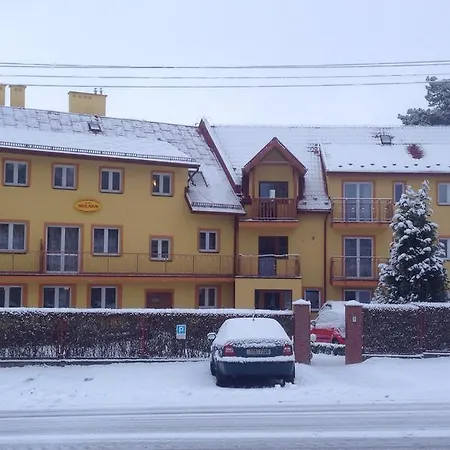 Osrodek Wypoczynkowy Nad Stawem - By The - Erholungsheim Am - Prazdninovy Dum U Jezera Bad Kudowa